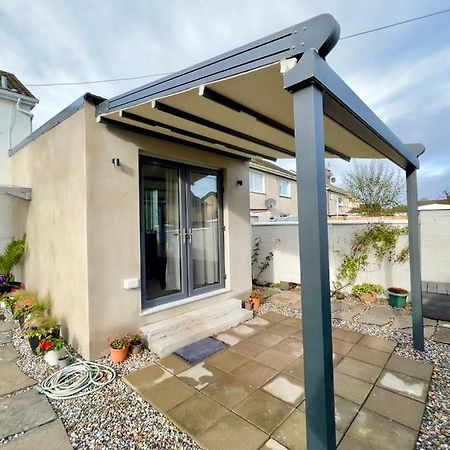 Newly Renovated 1 Bedroom Flat With Garden Pergola 恩尼斯 外观 照片
