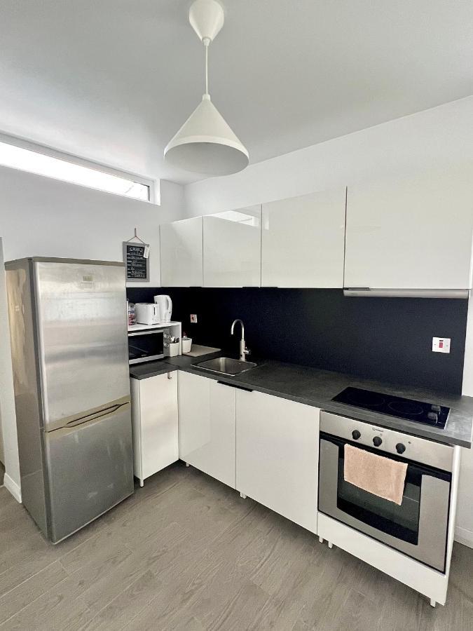 Newly Renovated 1 Bedroom Flat With Garden Pergola 恩尼斯 外观 照片